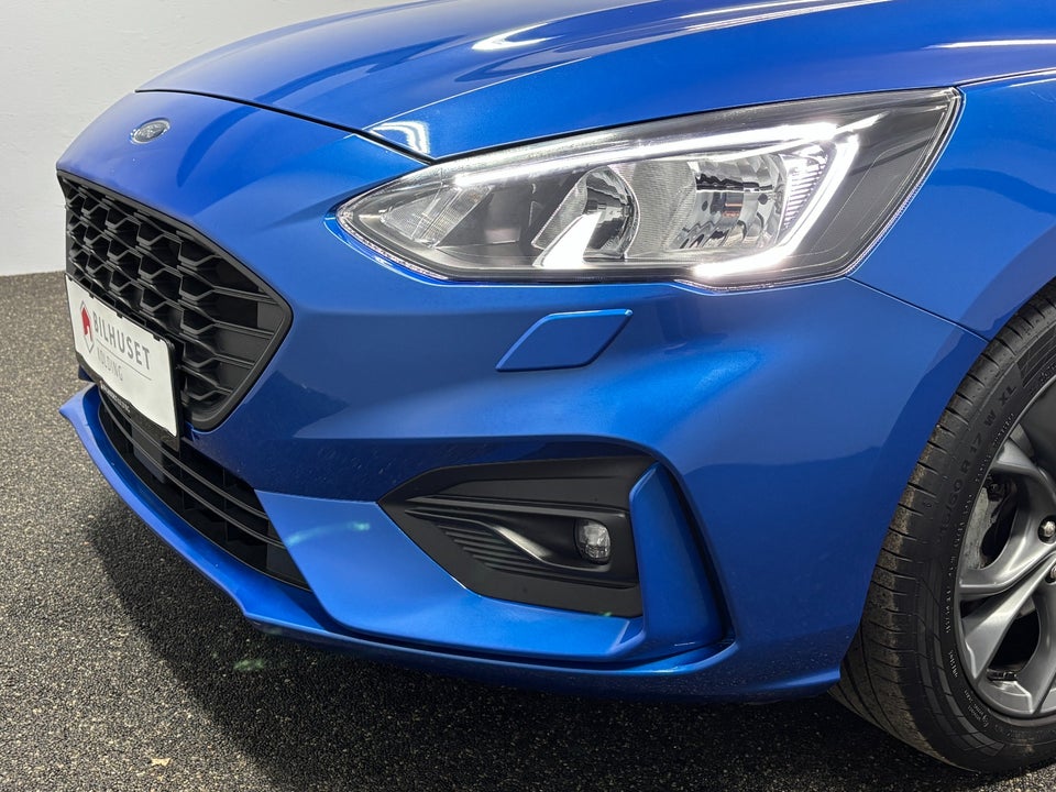 Ford Focus 1,0 EcoBoost ST-Line 5d