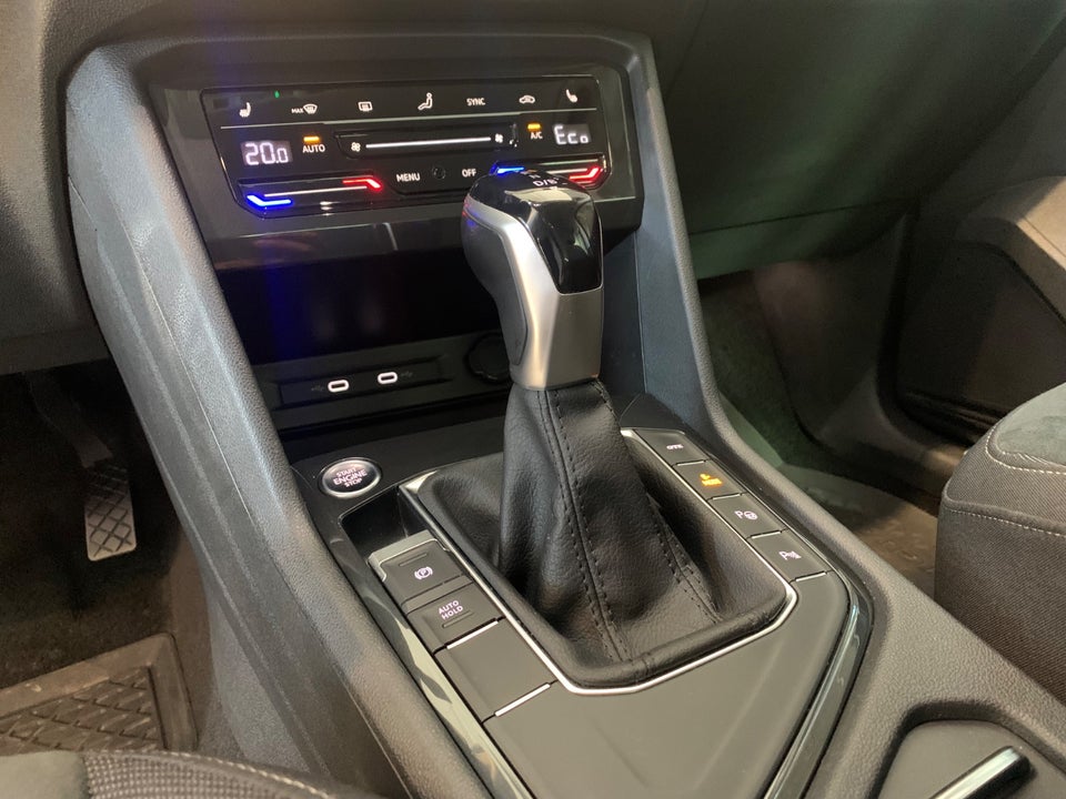 VW Tiguan 1,4 eHybrid Elegance DSG 5d