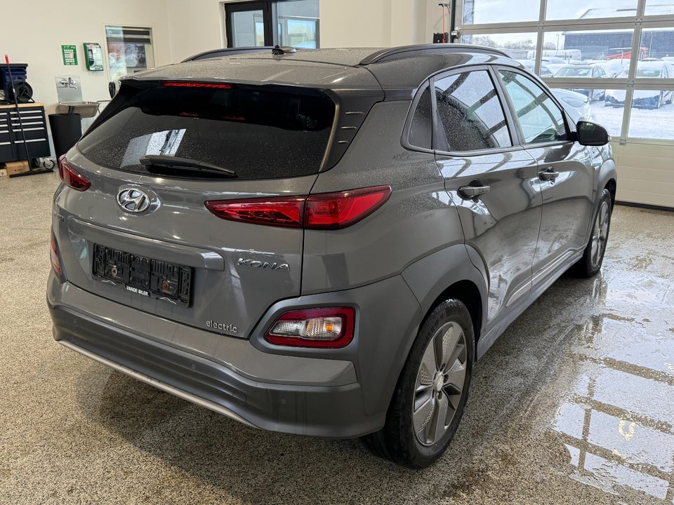 Hyundai Kona 64 EV Trend 5d