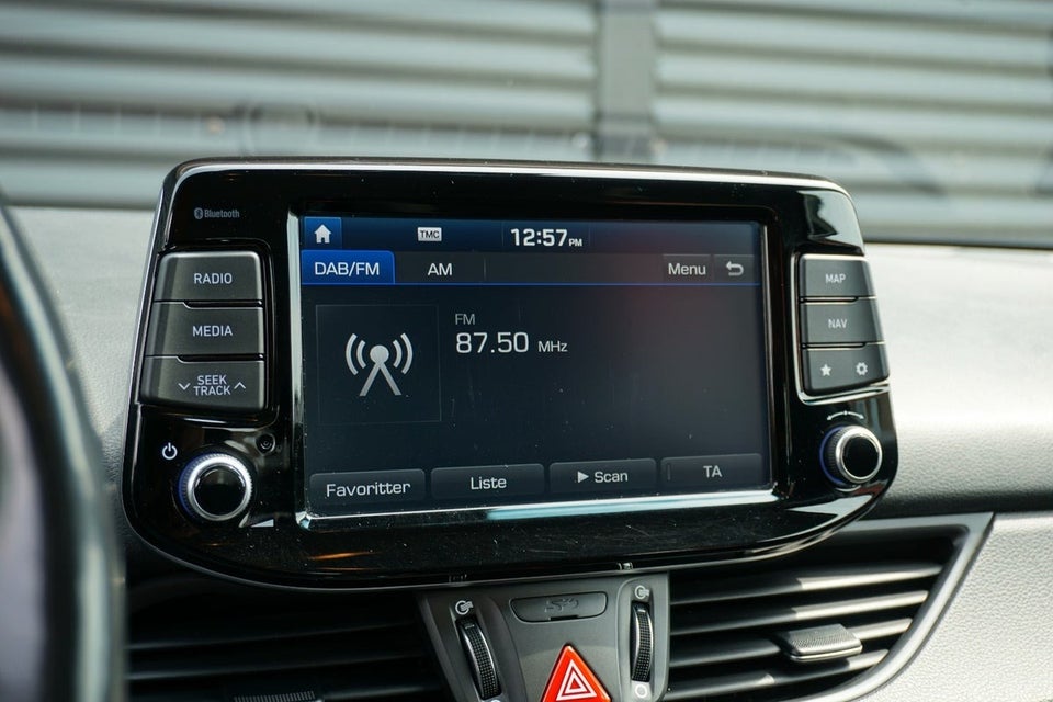 Hyundai i30 1,0 T-GDi Premium stc. 5d