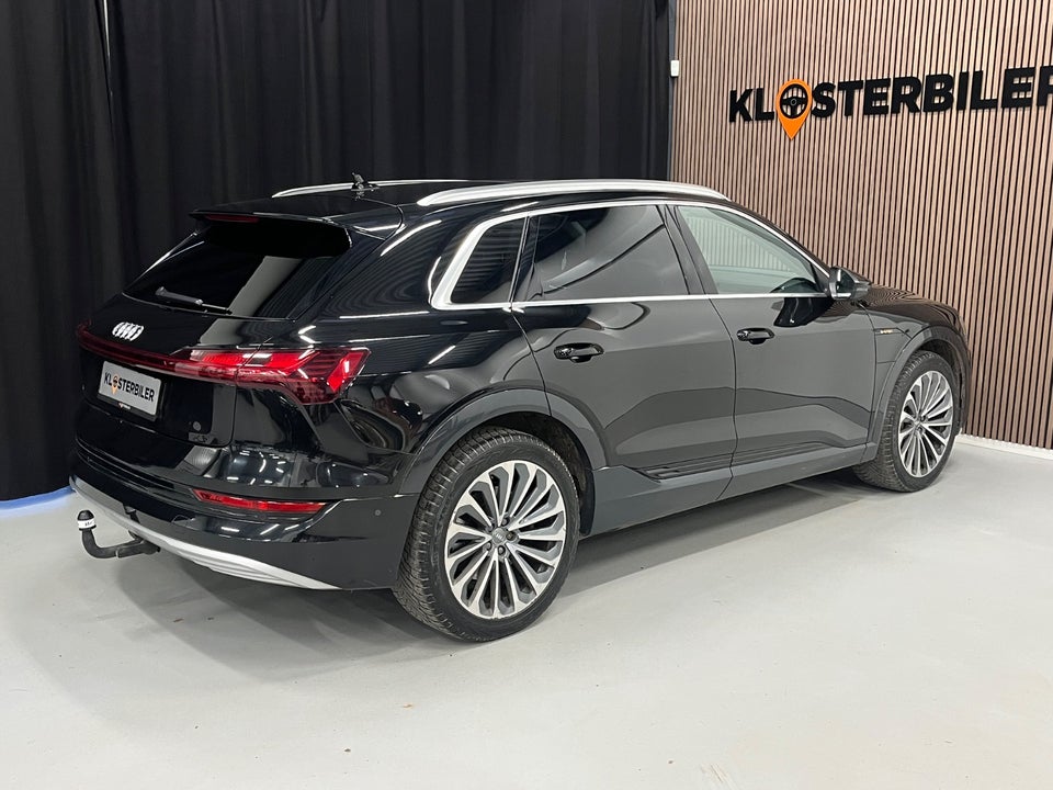 Audi e-tron 55 Advanced quattro 5d