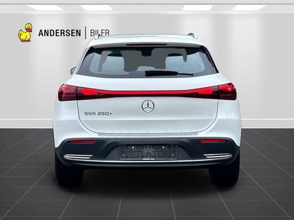 Mercedes EQA250+ Progressive 5d