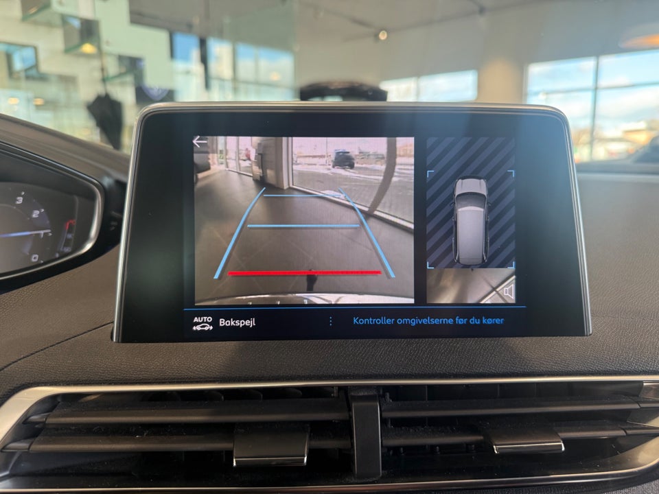 Peugeot 5008 1,2 e-THP 130 Allure 7prs 5d