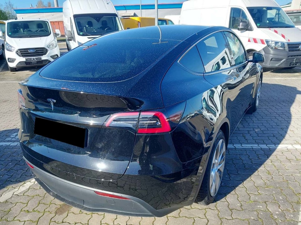 Tesla Model Y Long Range RWD 5d