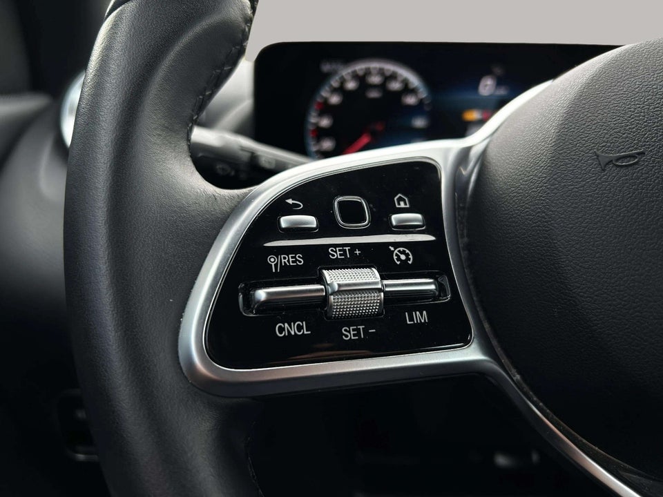 Mercedes EQA250 Progressive 5d