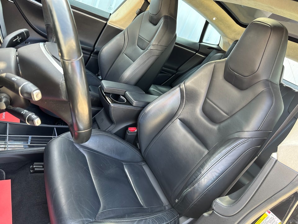 Tesla Model S 90D 5d