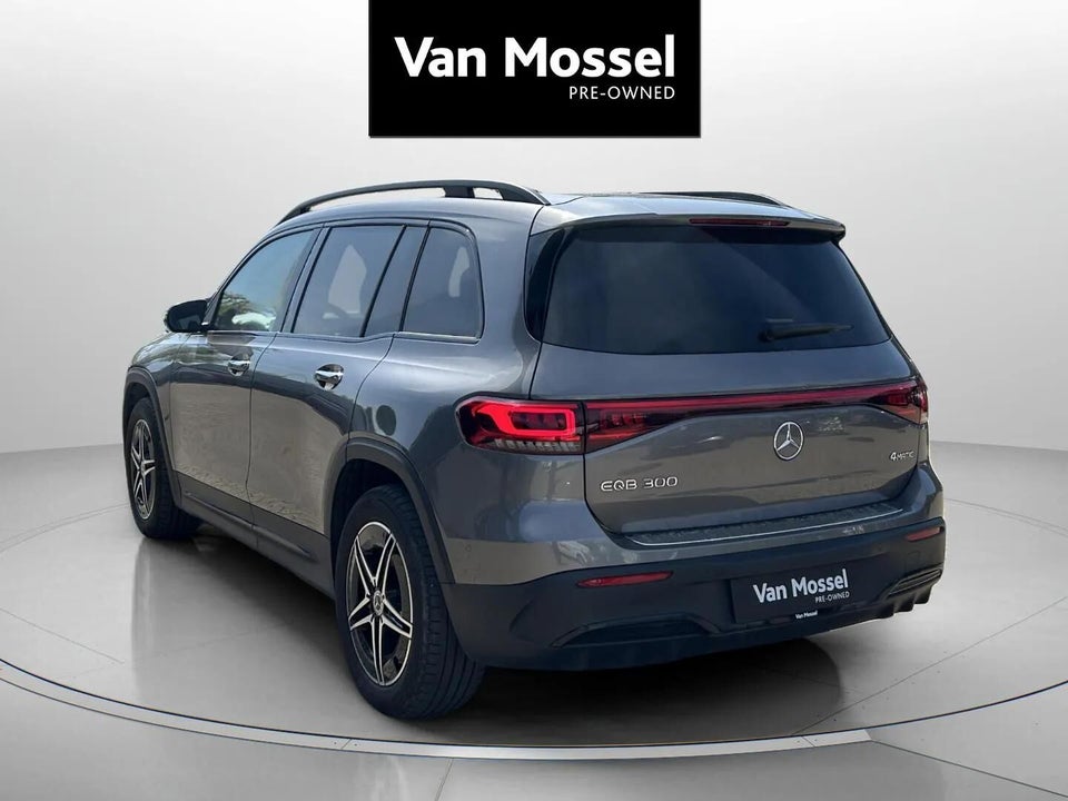 Mercedes EQB300 AMG Line 4Matic 5d
