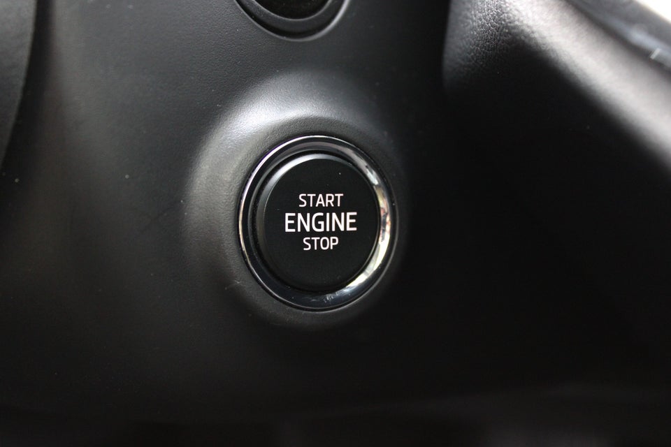 Skoda Enyaq 60 iV Loft 5d