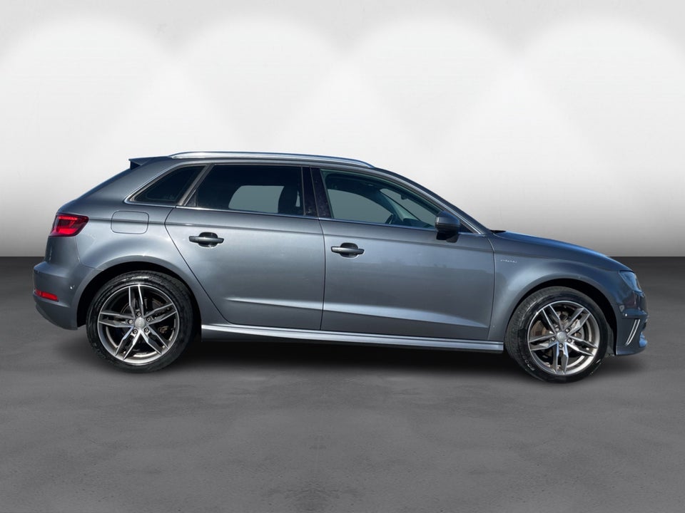 Audi A3 1,4 e-tron Ambiente Sportback S-tr. 5d