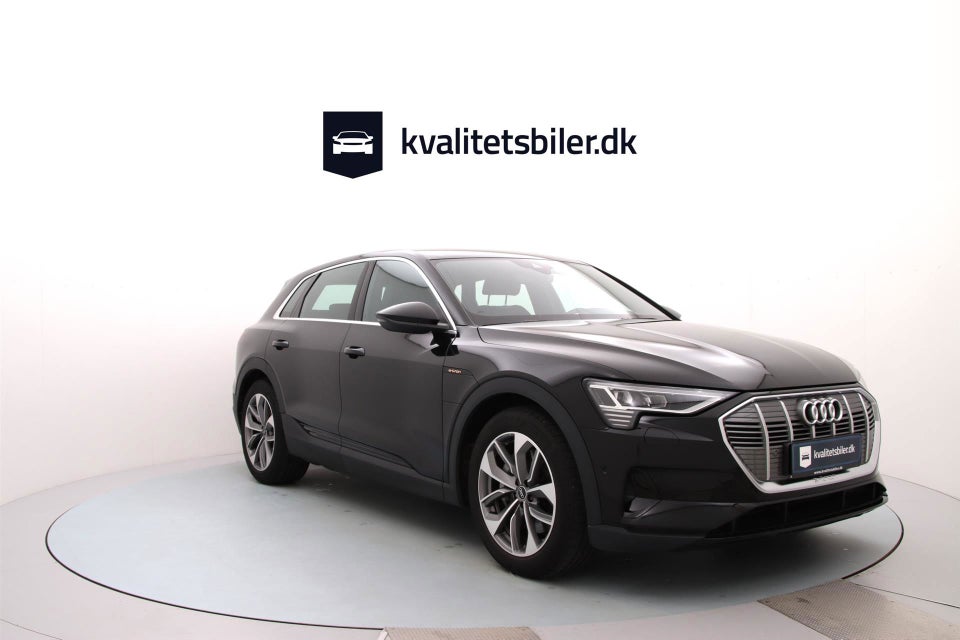 Audi e-tron 55 quattro 5d