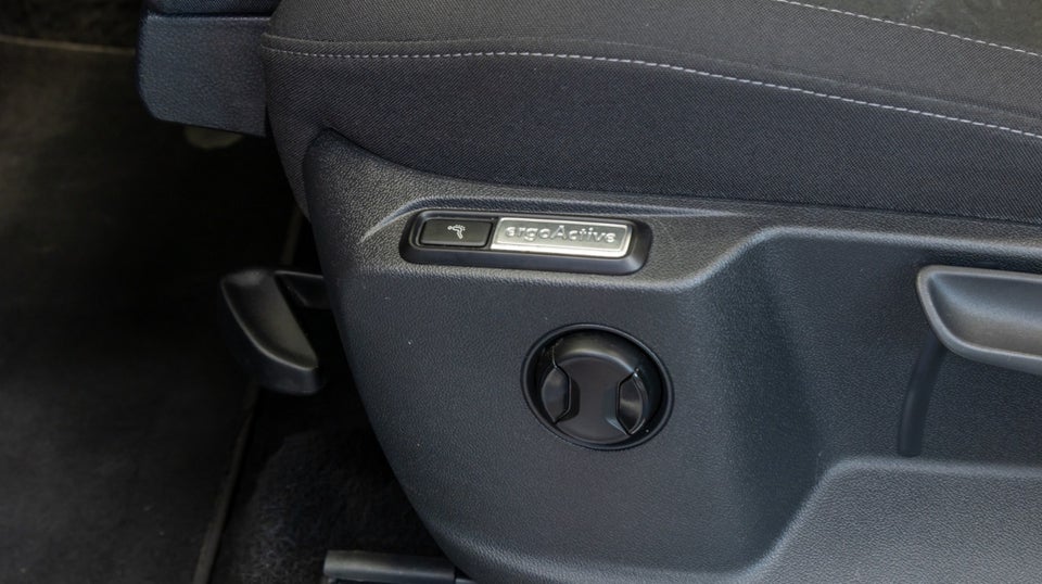 VW Tiguan 1,4 eHybrid Elegance DSG 5d