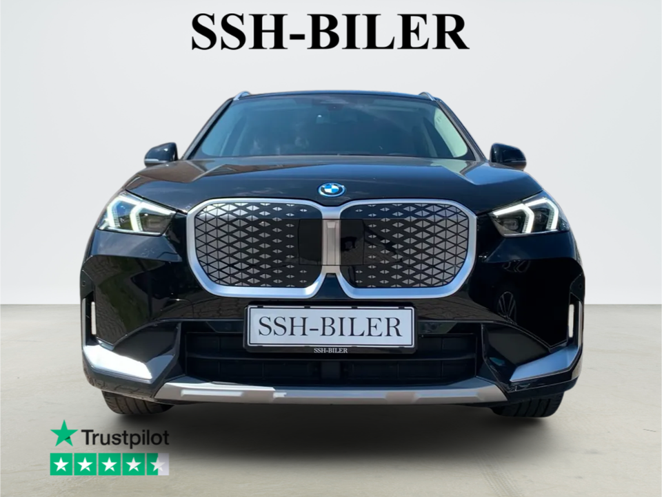 BMW iX1 eDrive20 X-Line 5d