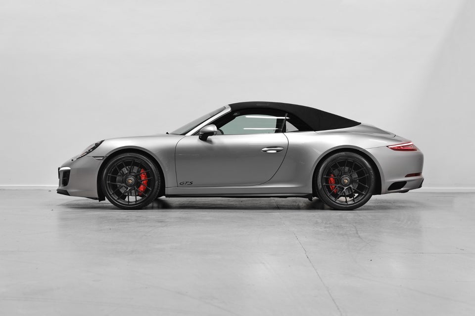 Porsche 911 Carrera 4 GTS 3,0 Cabriolet PDK 2d