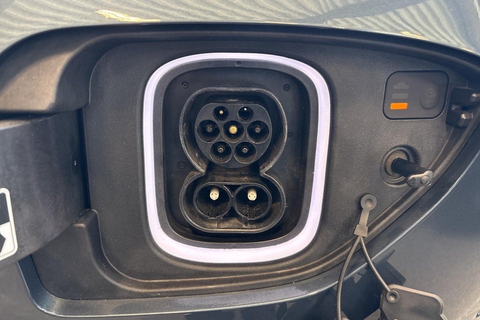 Hyundai Kona 64 EV Select 5d