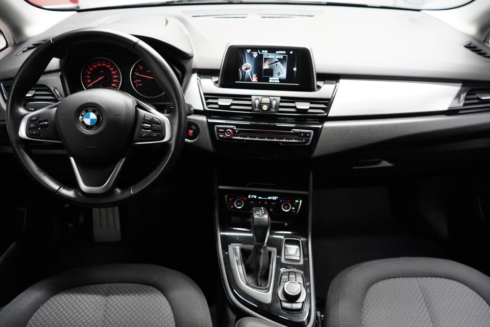 BMW 218i 1,5 Active Tourer aut. 5d