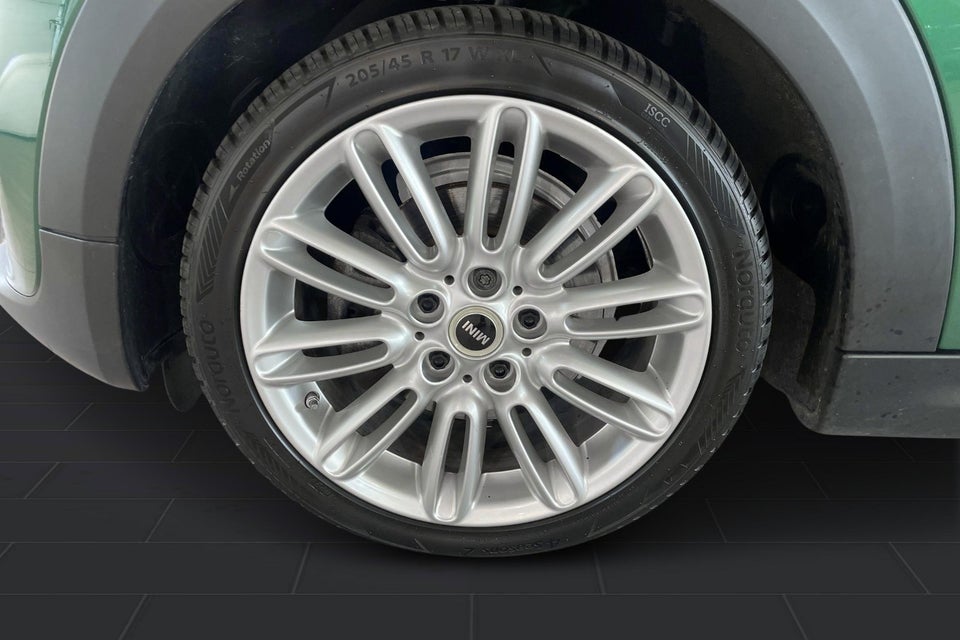 MINI Cooper SE Greenwich 3d