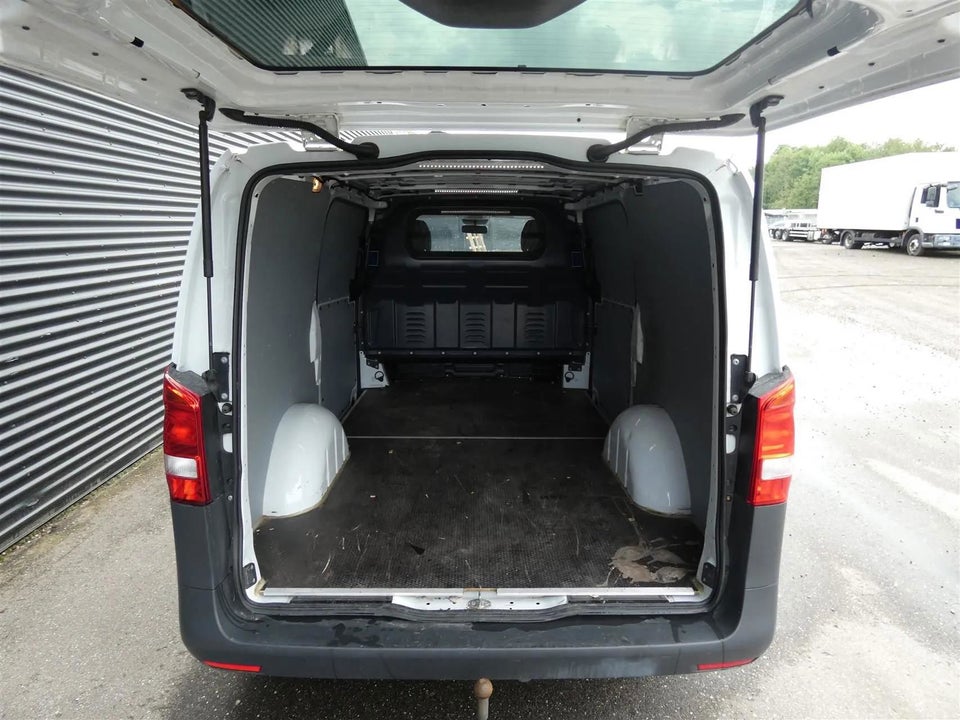 Mercedes Vito 114 2,0 CDi Kassevogn aut. L RWD