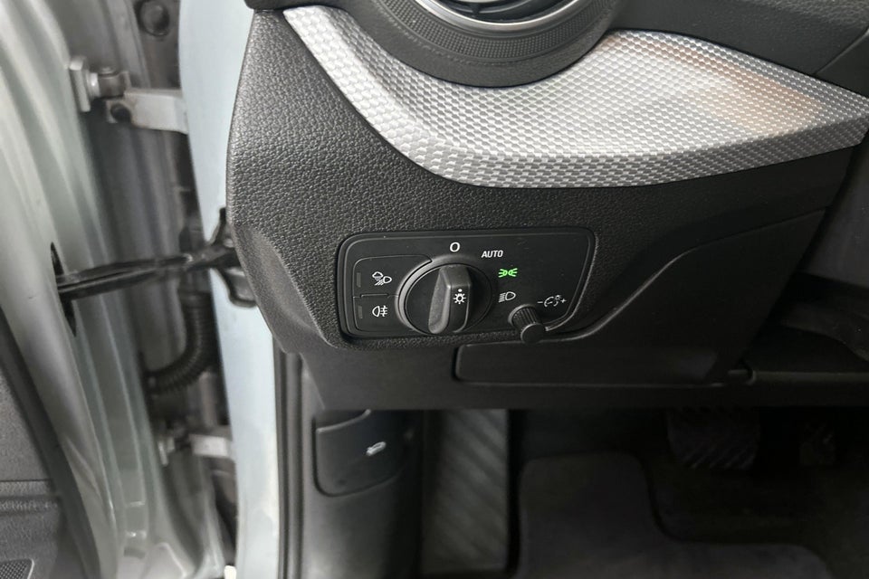 Audi Q2 35 TFSi Prestige S-tr. 5d