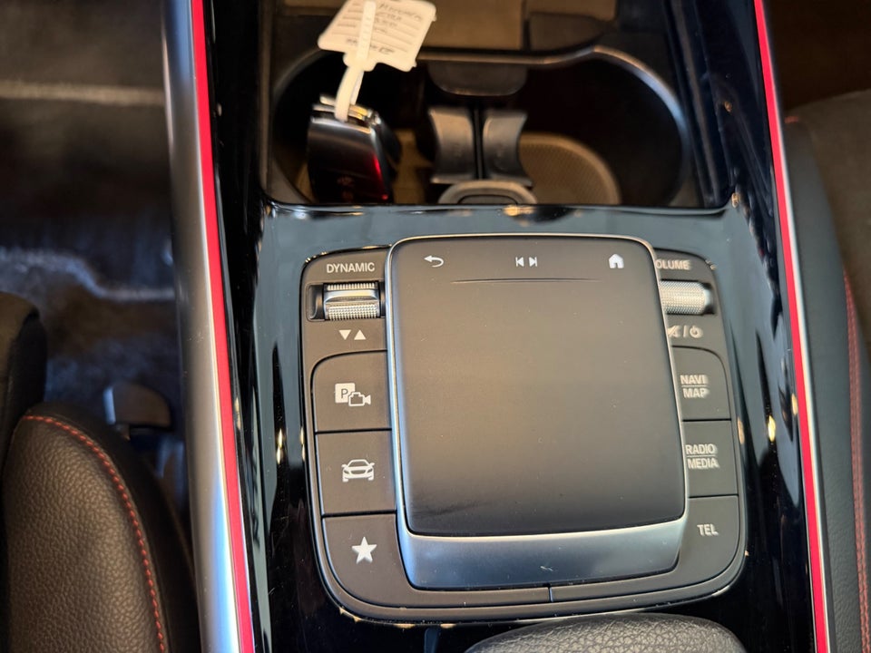 Mercedes EQA350 AMG Line 4Matic 5d