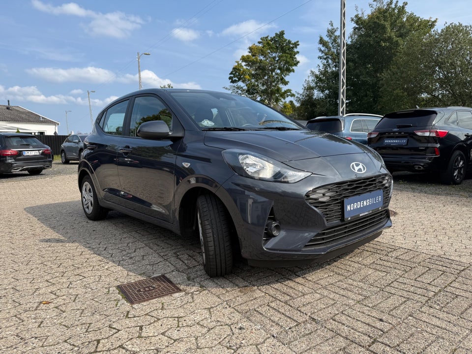 Hyundai i10 1,0 MPi Essential 5d