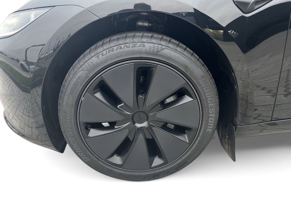 Tesla Model 3 Long Range RWD 4d