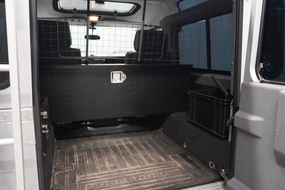 Land Rover Defender 90 2,5 TD5 Hard Top 3d