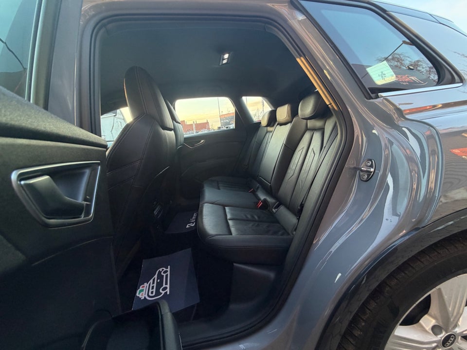 Audi Q4 e-tron 40 Advanced 5d