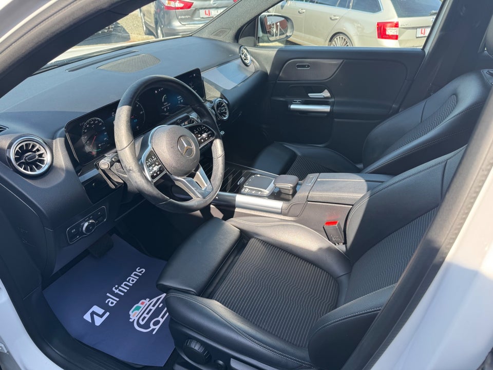 Mercedes EQA250 Progressive 5d