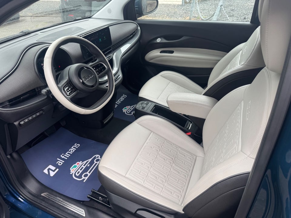 Fiat 500e 42 la Prima Cabrio 2d