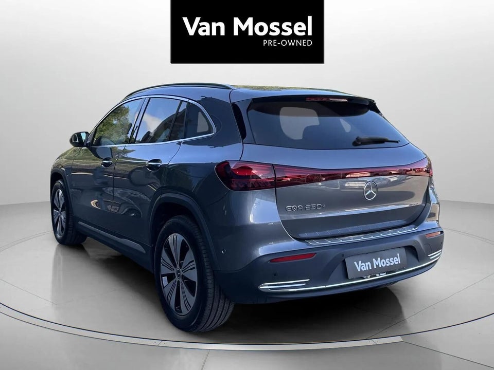 Mercedes EQA250+ Progressive Advance 5d