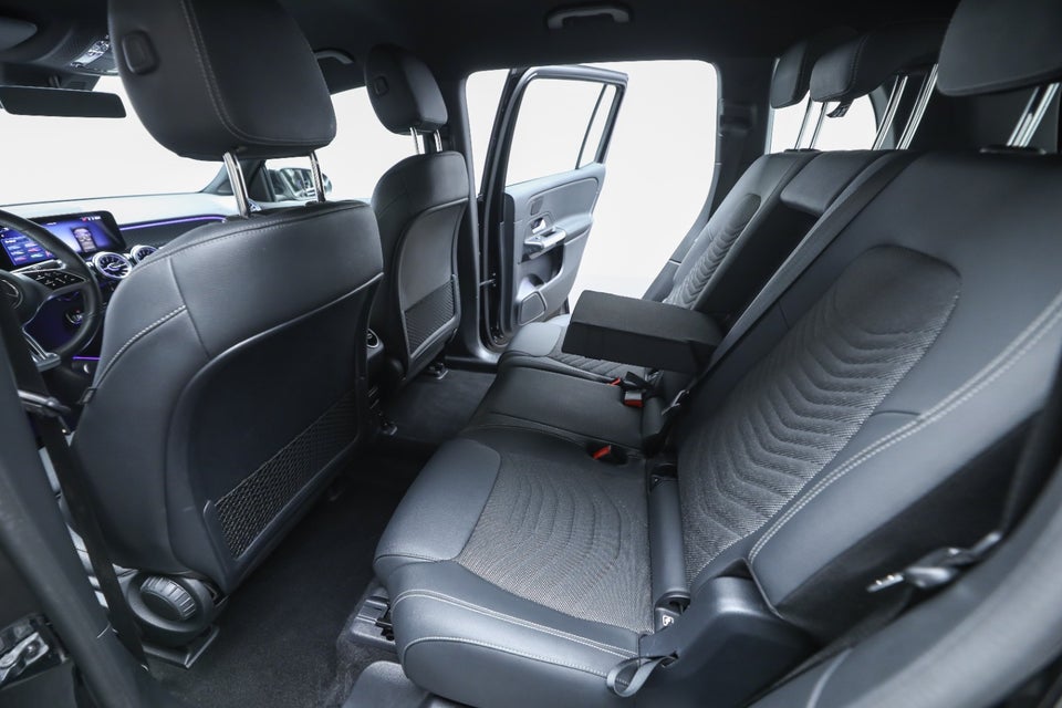 Mercedes EQB350 Progressive Advance Plus 4Matic 5d