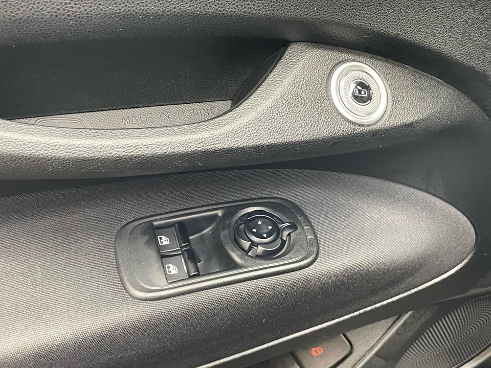 Fiat 500e 42 Icon 3d