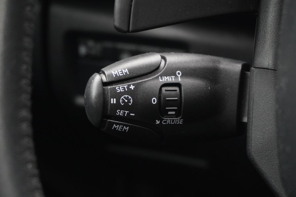 Citroën C5 Aircross 1,6 Hybrid Feel EAT8 5d