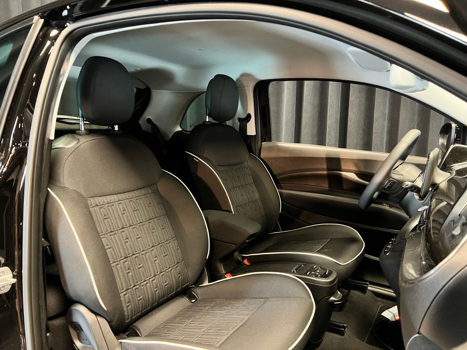 Fiat 500e 42 Icon 3d