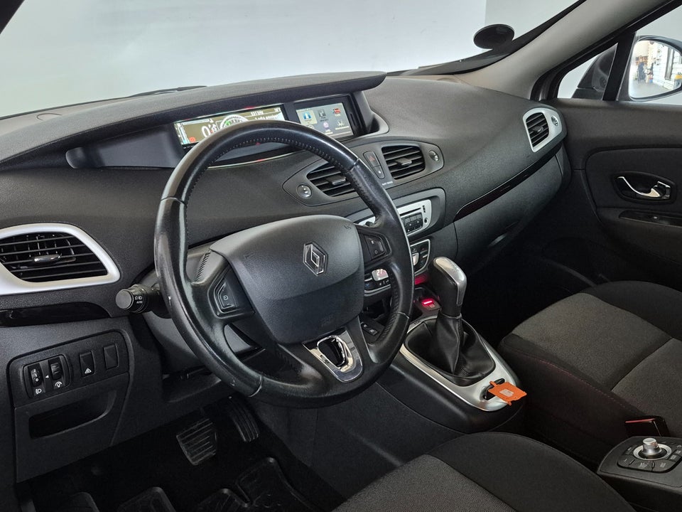 Renault Grand Scenic III 1,5 dCi 110 Dynamique aut. 7prs 5d
