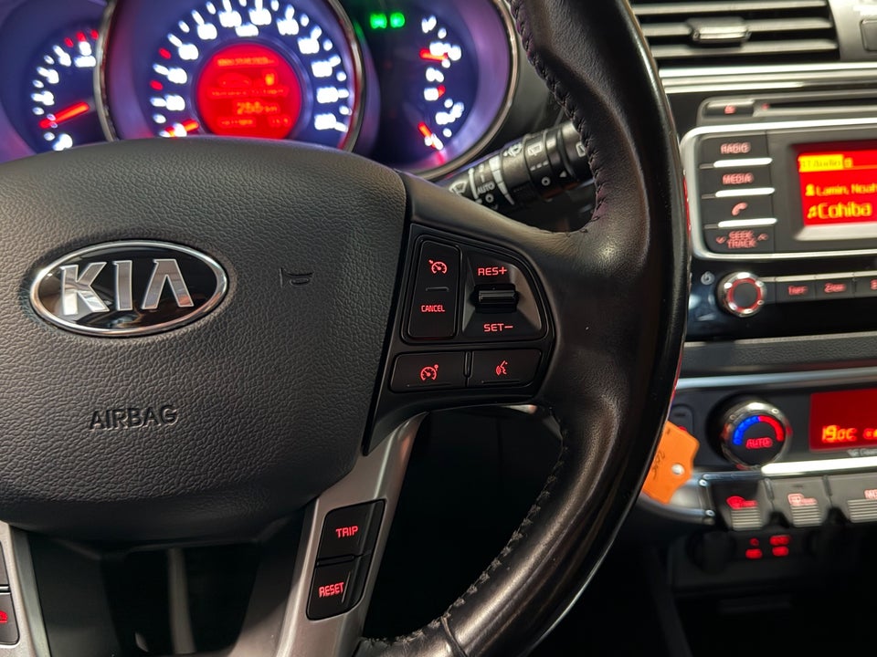 Kia Rio 1,1 CRDi 75 Active 5d