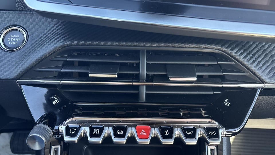 Peugeot e-208 50 Active 5d