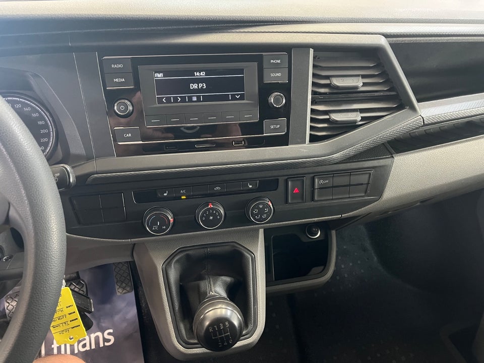 VW Transporter 2,0 TDi 150 Kassevogn lang