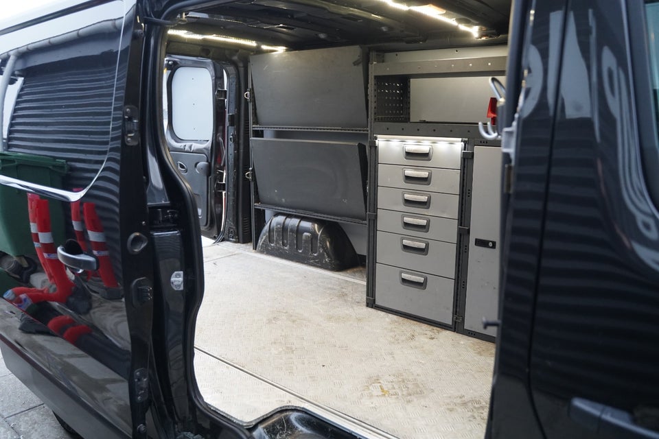 Renault Trafic T29 1,6 dCi 145 L2H1