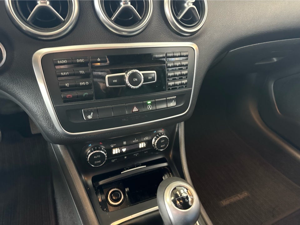 Mercedes A200 2,2 CDi Urban 5d
