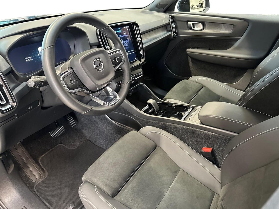 Volvo XC40 P6 ReCharge Plus 5d