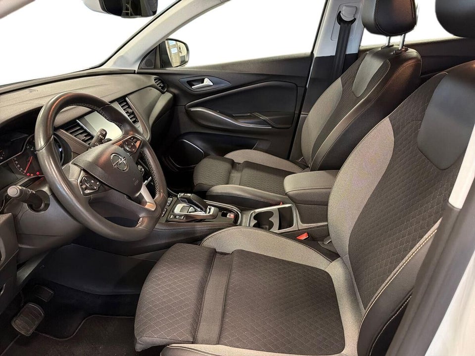 Opel Grandland X 1,6 Hybrid Ultimate aut. 5d