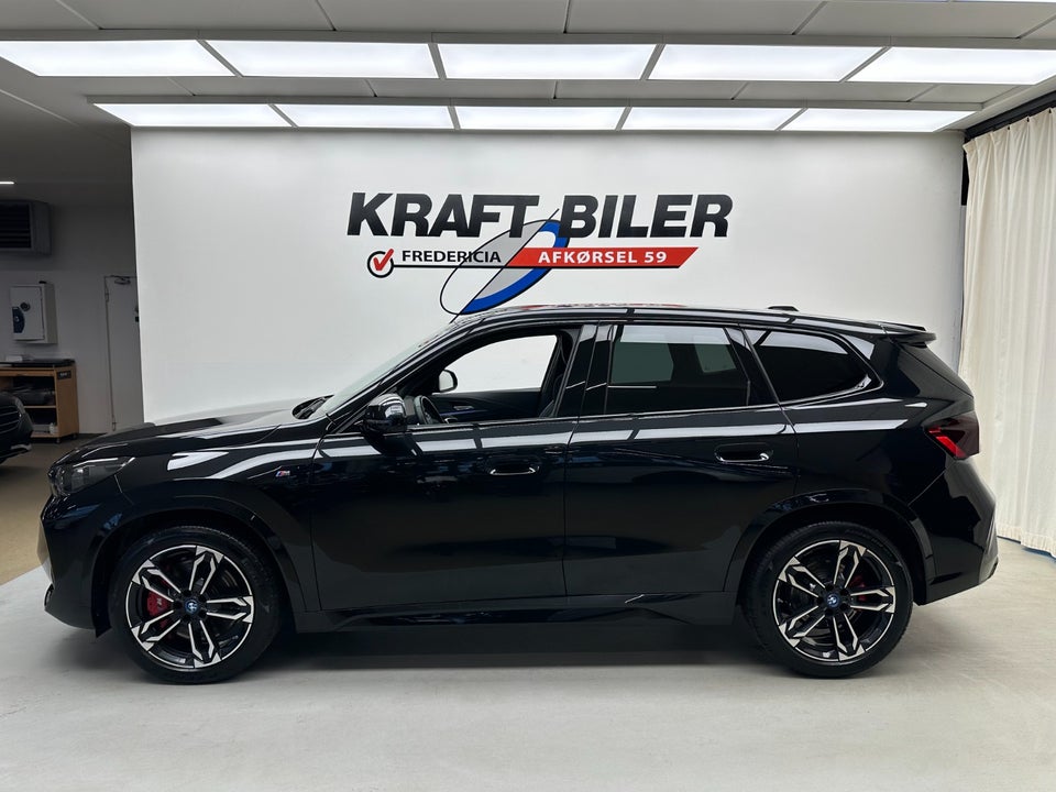 BMW iX1 eDrive20 M-Sport Pro 5d