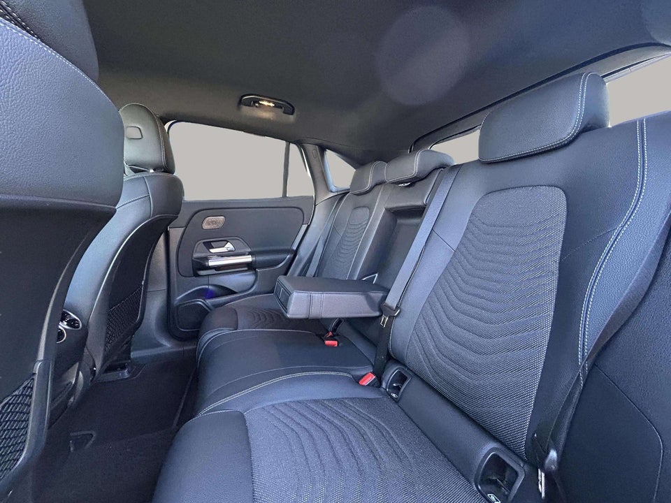 Mercedes EQA250 Progressive 5d