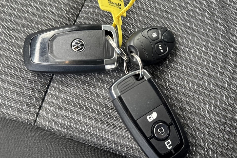 VW Transporter 2,0 TDi 150 Comfort Kassevogn aut. LWB