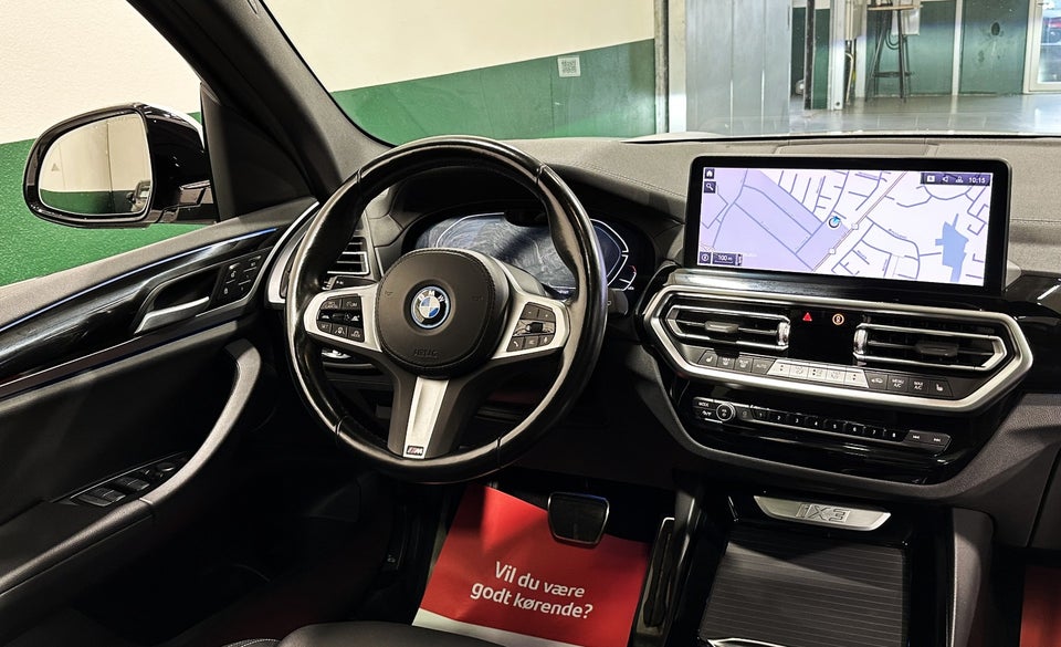 BMW iX3 Charged 5d