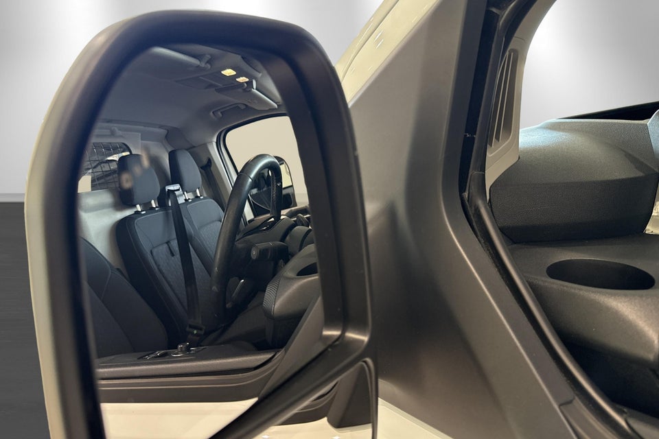 Ford Transit Custom 300L 2,0 EcoBlue Limited aut.