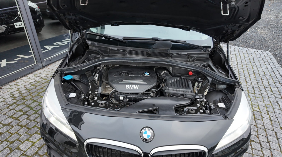 BMW 218i 1,5 Active Tourer Advantage 5d