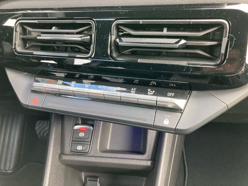 Nissan Micra 52 Advance 5d