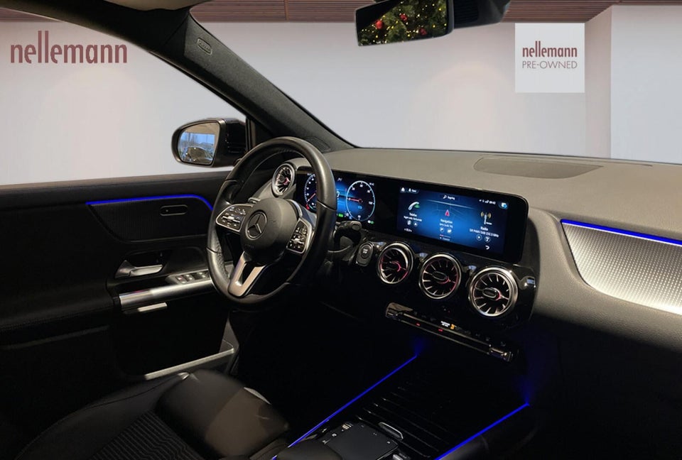 Mercedes EQA300 Progressive 4Matic 5d